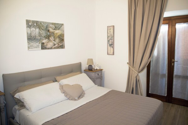 2 Schlafzimmer, Bügeleisen/Bügelbrett, WLAN, Bettwäsche