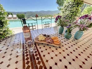 Piscine extérieure, piscine chauffée