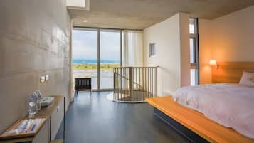 Design Loft, 1 Bedroom, Balcony, Mezzanine | 1 bedroom, Egyptian cotton sheets, premium bedding, down comforters