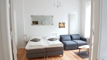 2 Schlafzimmer, Bügeleisen/Bügelbrett, WLAN, Bettwäsche