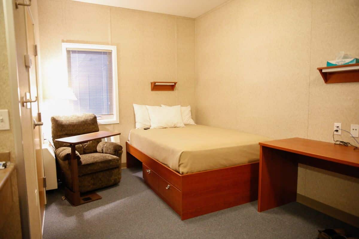 individually furnished, laptop workspace, free wifi, bed sheets