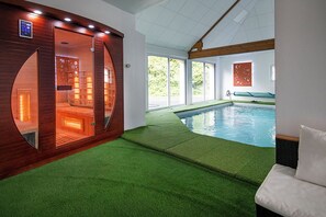 Piscine couverte, piscine chauffée