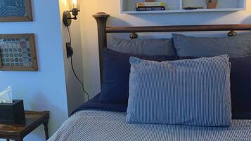 2 Schlafzimmer, Schreibtisch, Bügeleisen/Bügelbrett, kostenloses WLAN