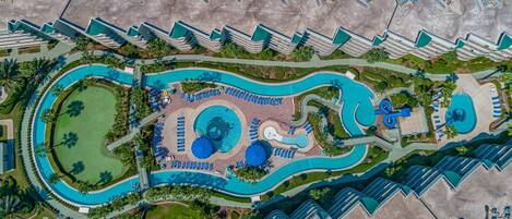 Experience this creative design and vibrant atmosphere of the outdoor amenities at Phoenix on the Bay in Orange Beach