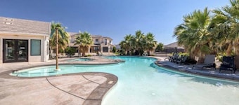 Pool Side Villa |Pet-Friendly Modern Escape w/ Games, Pool Toys, Bikes & More! Near St.George