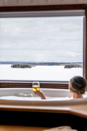 Interior -  ADIRONDACK LUXURY LAKE ESTATE: POOL & HOT TUB! NEWLY RENOVATED! (Remsen)