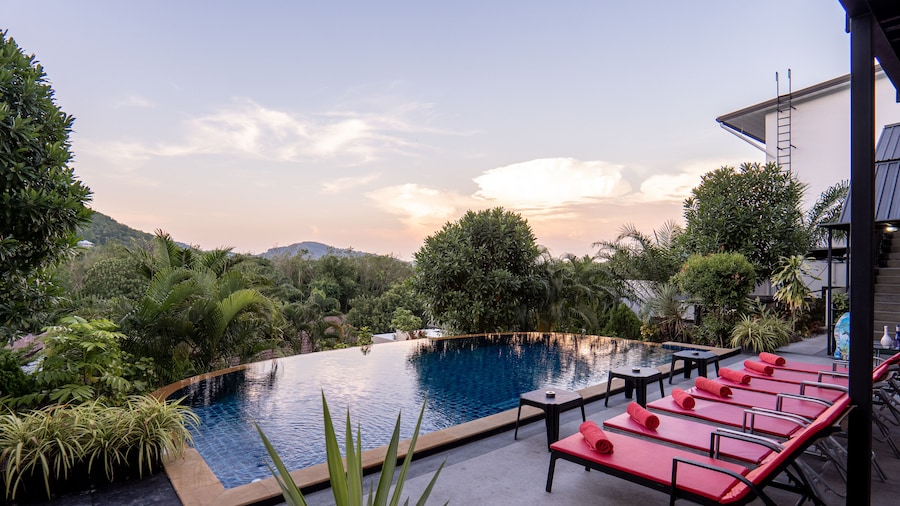 Private Pool Villa for Family & Friends