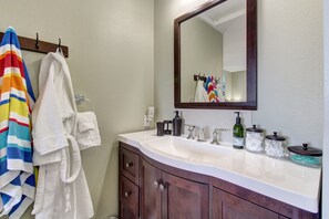 Hair dryer, towels