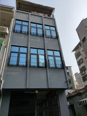 Exterior - OYAJI Guesthouse (Tainan)