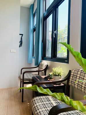 1 bedroom, desk, laptop workspace, blackout curtains - OYAJI Guesthouse (Tainan)