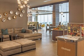 Desayuno buffet incluido todos los días