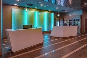 Lobby - Element by Marriott Dallas Downtown East (Dallas)