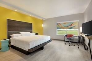 Sengetøy av topp kvalitet, skrivebord og blendingsgardiner