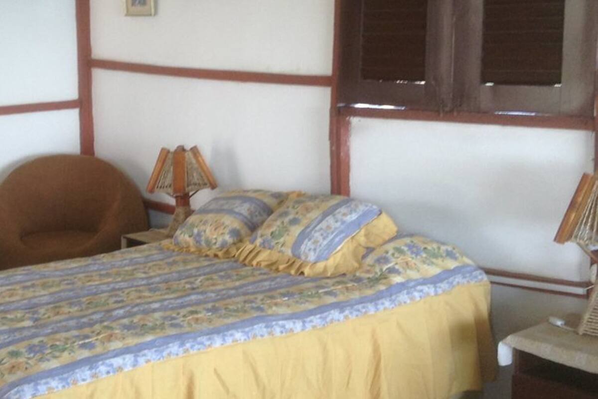 1 habitación, escritorio y wifi gratis