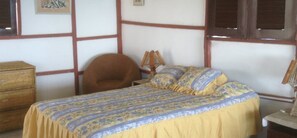1 bedroom, desk, free WiFi