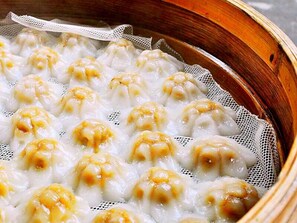 Free daily continental breakfast - KK B&B (Tainan)