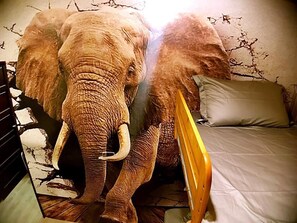 Standard Twin Room ( 3B) | Desk, blackout drapes, soundproofing, free WiFi - KK B&B (Tainan)