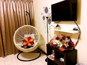 Standard Quadruple Room (4A) | Desk, blackout drapes, soundproofing, free WiFi