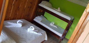 Habitacion #2, dormitorio con bano privado