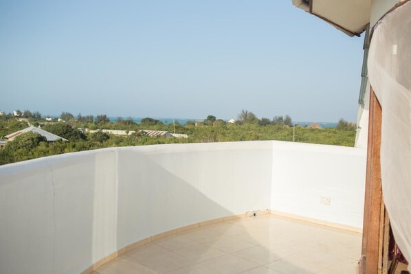 Kahden hengen perhehuone, valtamerinäköala | Näkymä rannalle/valtamerelle