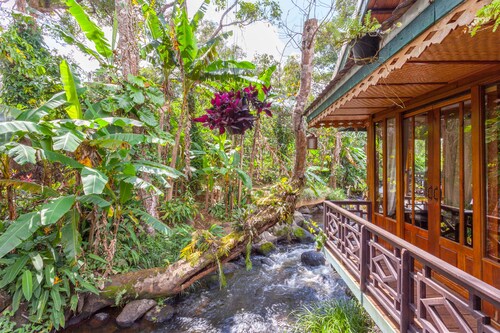 Sinouk Coffee Resort