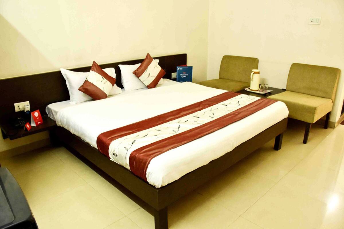 Habitación doble Deluxe, 1 cama matrimonial, para no fumadores | Sábanas de algodón egipcio, ropa de cama de alta calidad y edredón