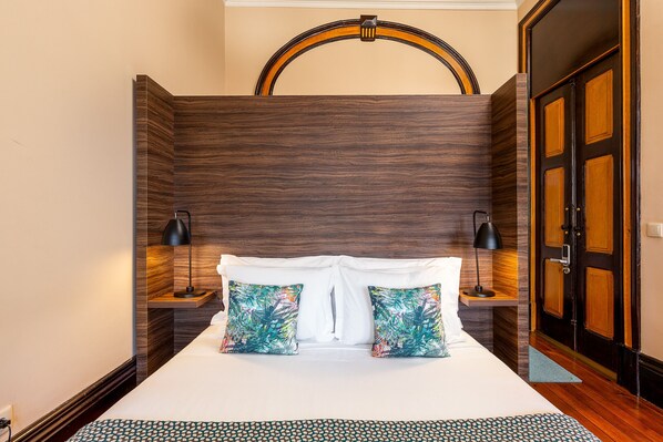 In-room safe, iron/ironing board, free WiFi, bed sheets