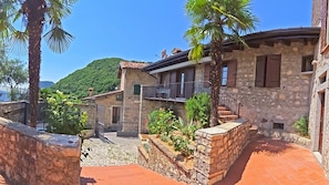Exterior - Casa Cortili Summer Lake view (Tremosine)