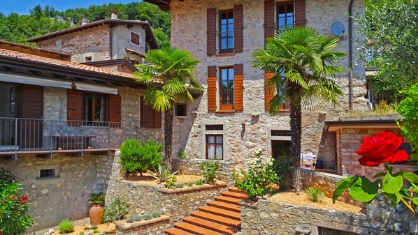 Exterior - Casa Cortili Summer Lake view (Tremosine)