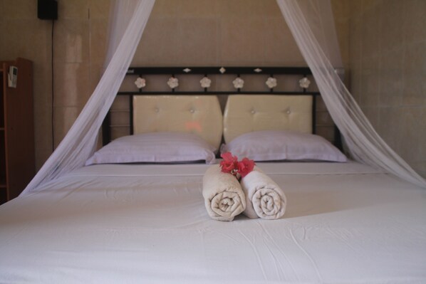 Basic-Zimmer, 1 Schlafzimmer | Schreibtisch, Zustellbetten, kostenloses WLAN