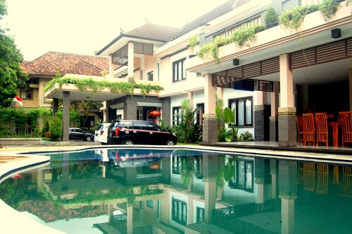 Dhyanapura City Hotel