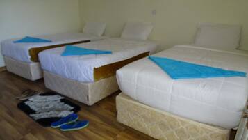 Comfort Triple Room | Egyptian cotton sheets, premium bedding, down duvets, blackout curtains