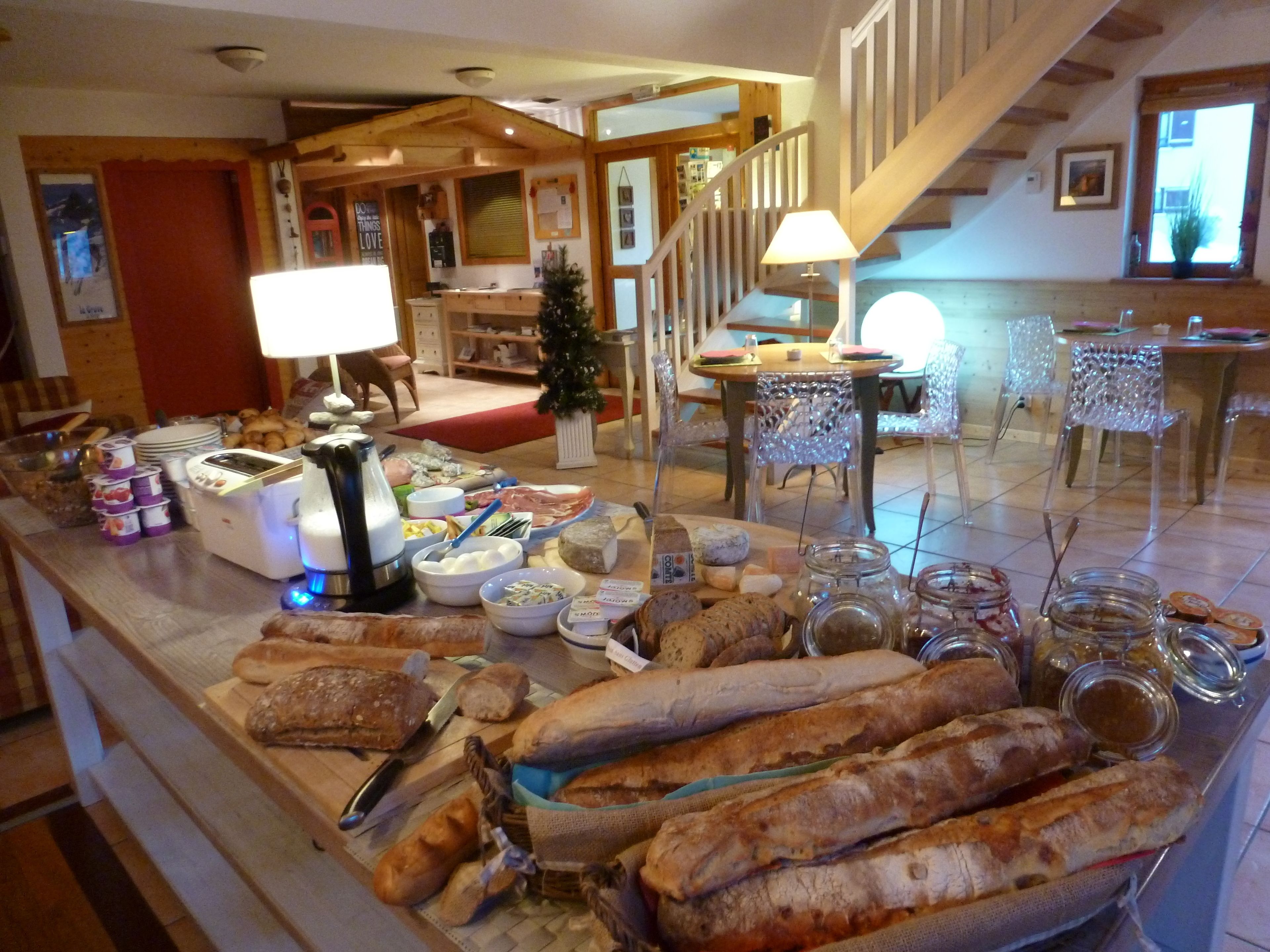Daily buffet breakfast (EUR 15 per person)