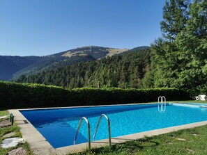 Terrace/patio - Hotel Adsera (Alp)
