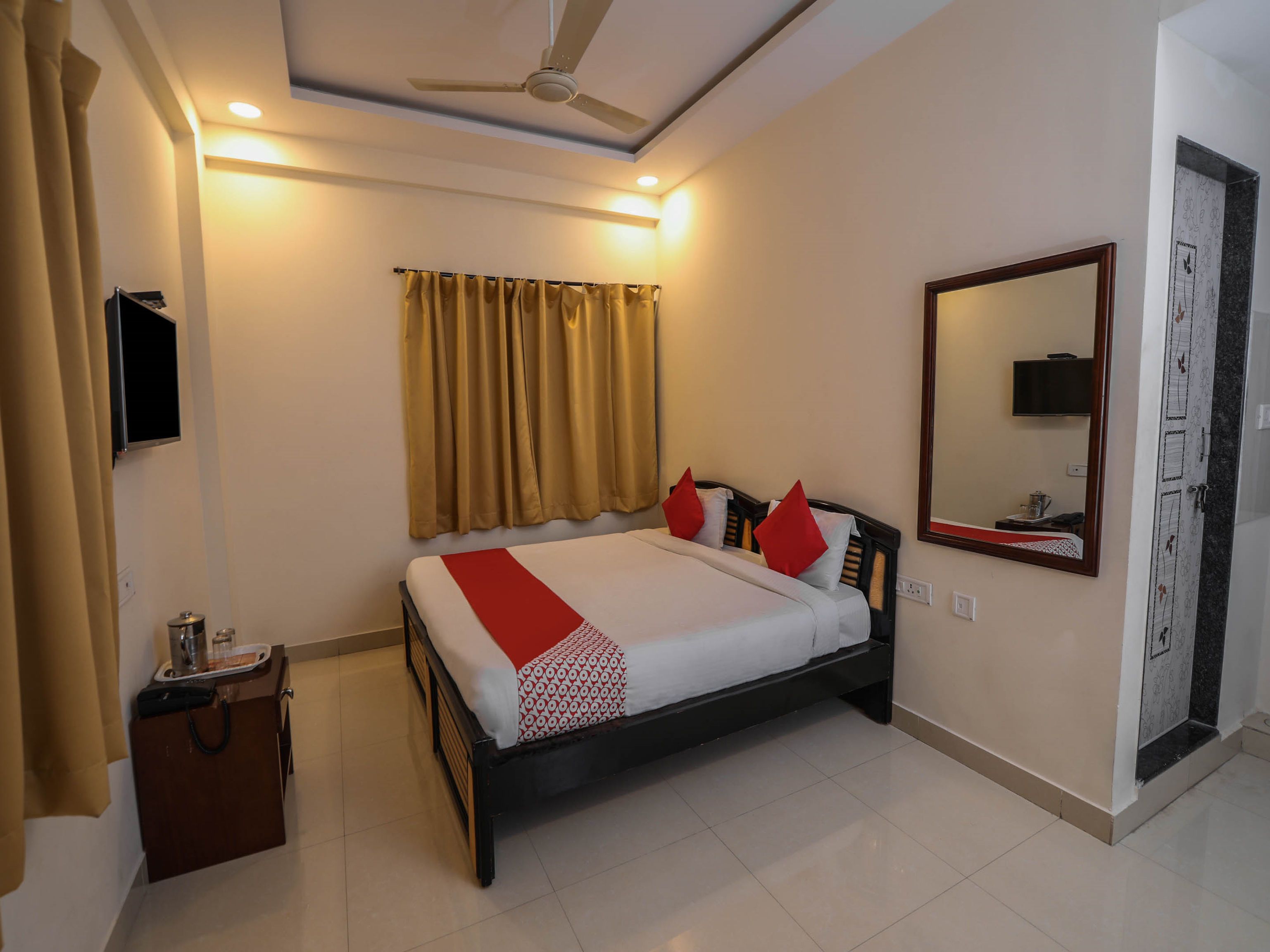standard double or twin room, 1 double bed, smoking | free wifi