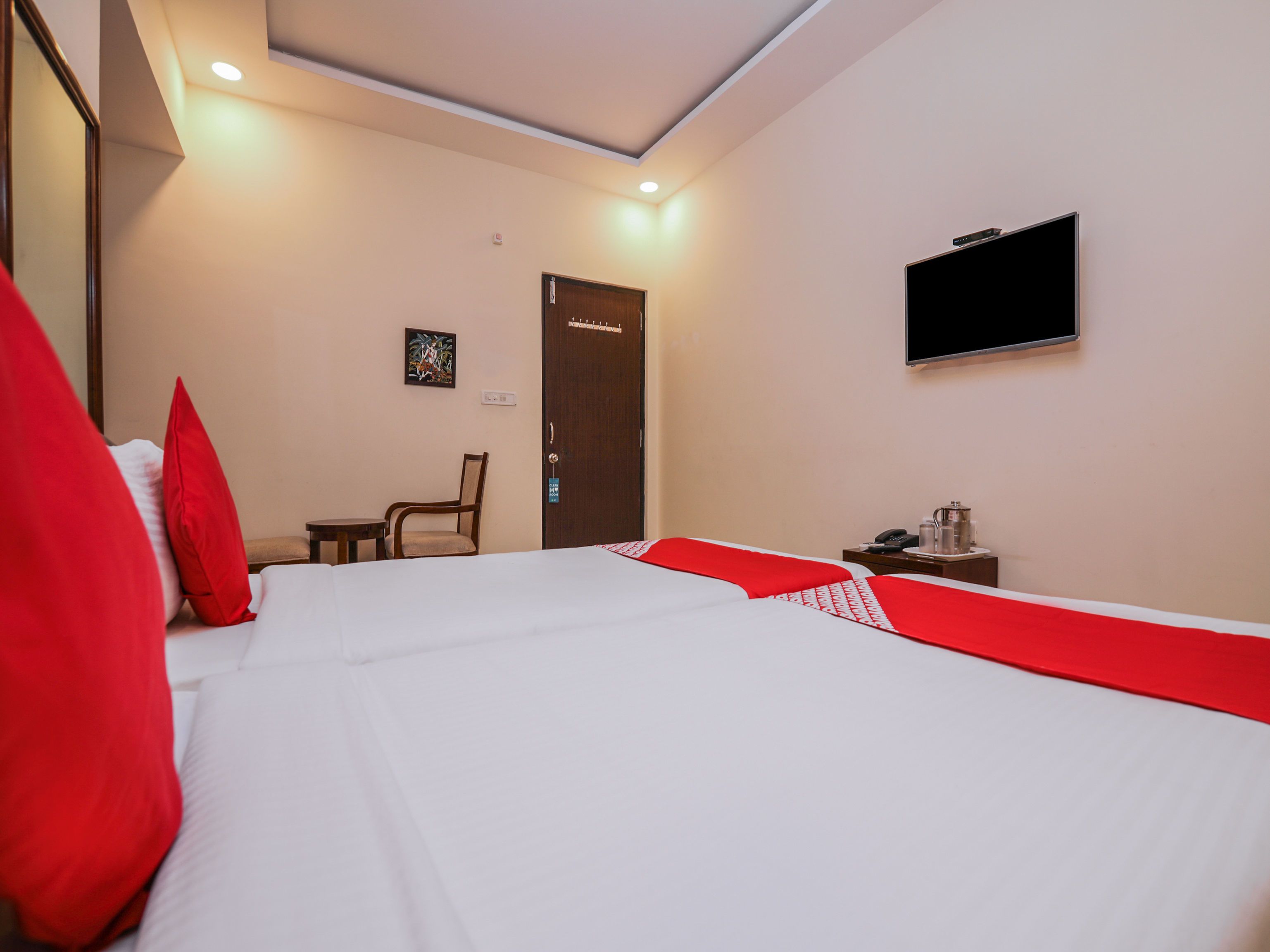 standard double or twin room, 1 double bed, smoking | free wifi