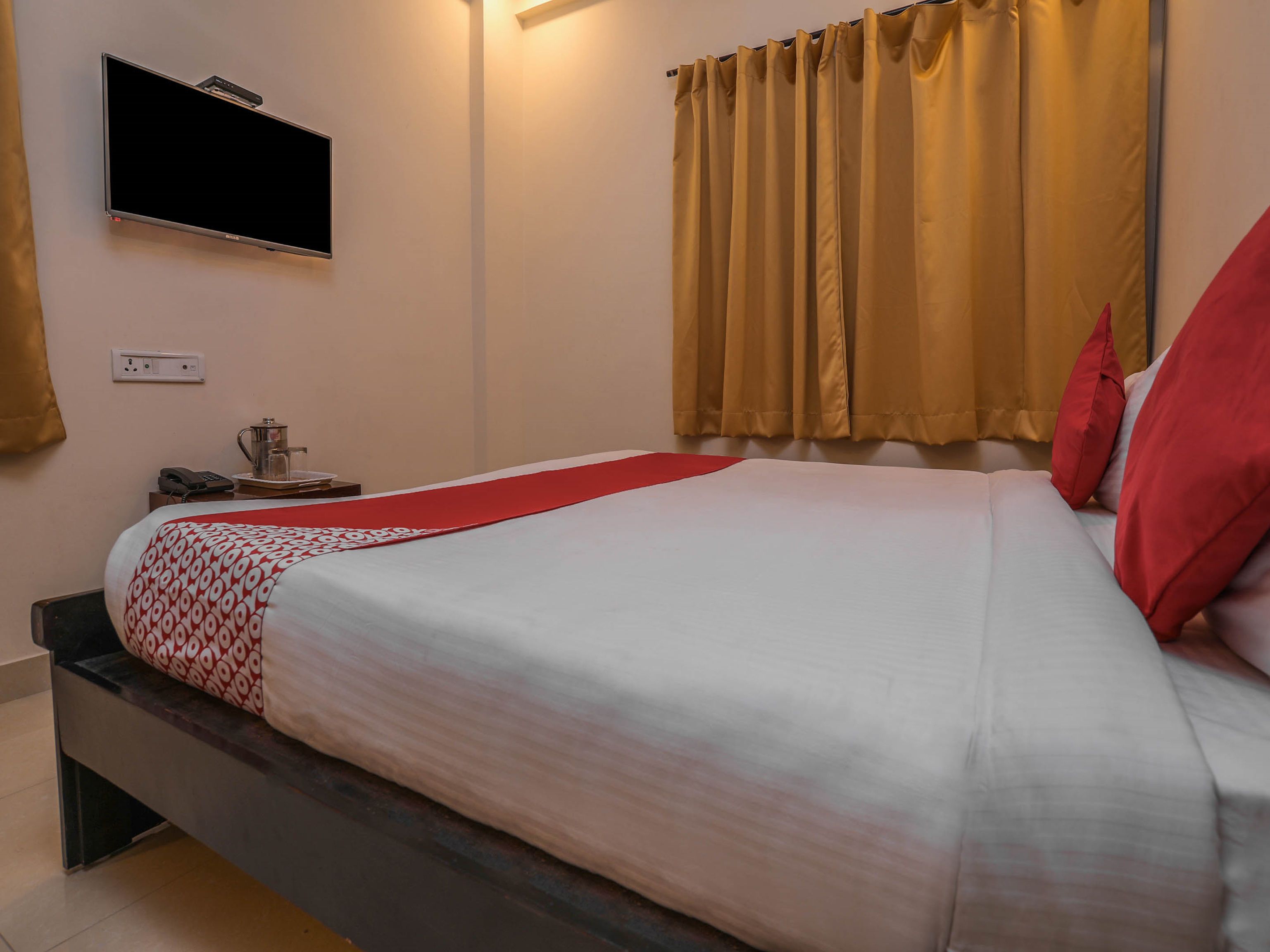 standard double or twin room, 1 double bed, smoking | free wifi