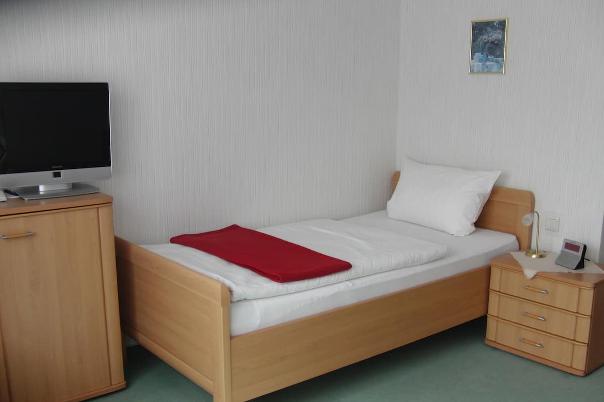 Lits bébé (gratuits), Wi-Fi gratuit, draps fournis