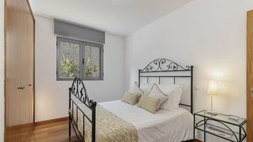 Villa, 3 Bedrooms, Private Pool, Ocean View | 3 bedrooms, in-room safe, desk, iron/ironing board