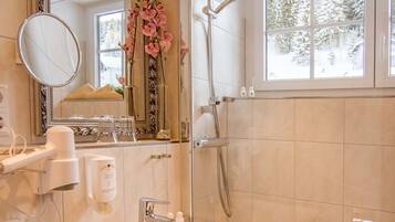 Double Room, Balcony | Bathroom | Shower, hair dryer, bathrobes, towels