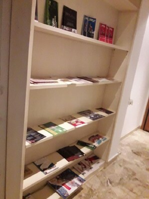 Bibliothek