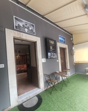 Interior entrance - Stesicoro Exclusive Rooms (Catania)