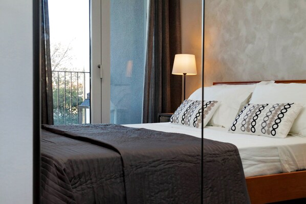 Studio, 1 Bedroom, Terrace, City View | Down comforters, iron/ironing board, cribs/infant beds, free WiFi - Delizioso Monolocale a Testaccio (Rome)