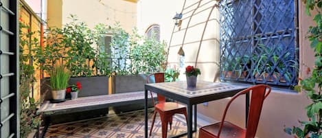 Apartment, 1 Bedroom | Balkoni