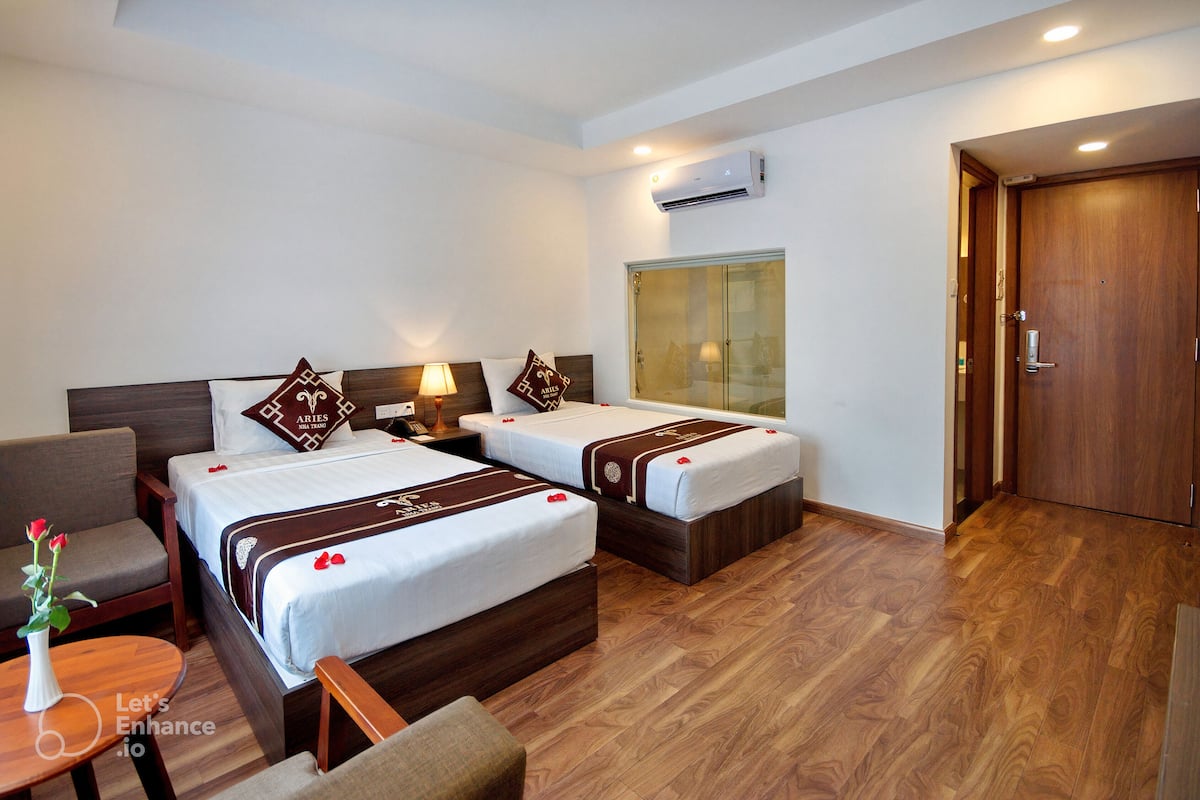Deluxe Double or Twin Room | Egyptian cotton sheets, premium bedding, down comforters, pillowtop beds