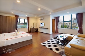 Kahden hengen huone (Suite) | Egyptinpuuvillaiset lakanat, ylelliset vuodevaatteet, untuvapeitot