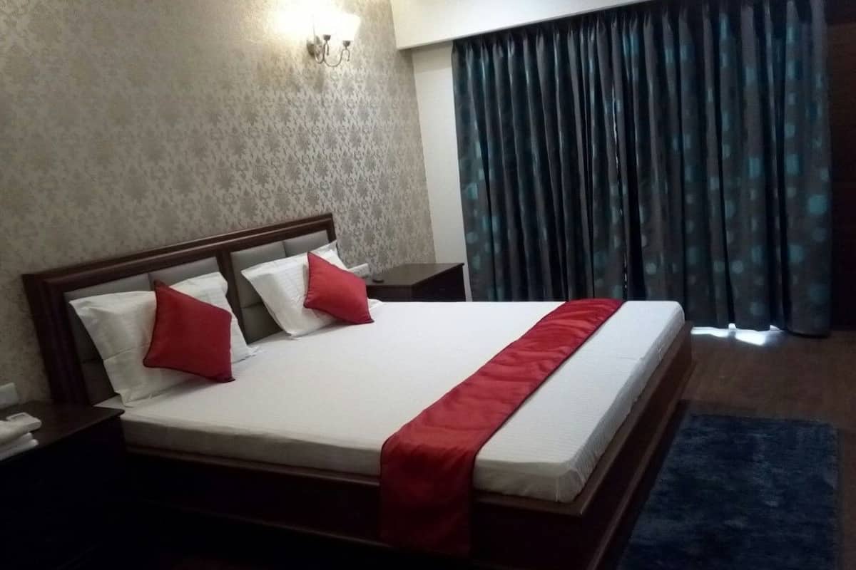 1 bedroom, desk, free WiFi, individually decorated