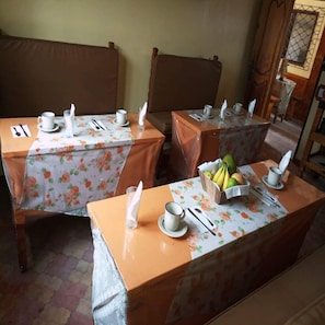 Daily buffet breakfast for a fee - Résidence Bonté Divine (Abidjan)
