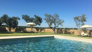 Utomhuspool