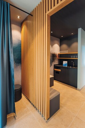 Sauna, tractaments facials i massatges 